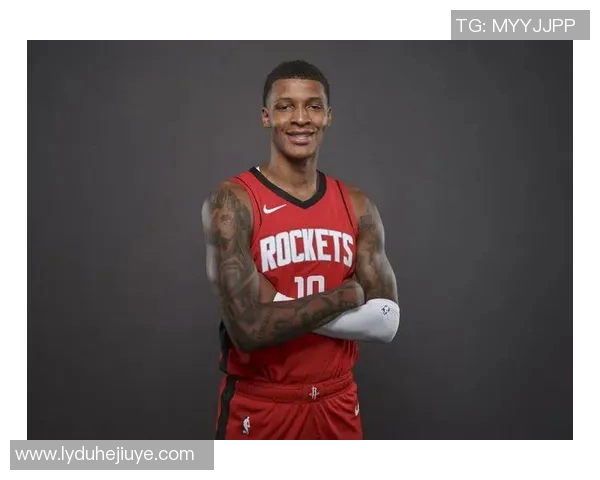 小贾巴里：队友们始终都告诉我保持信心，一直把球传给我